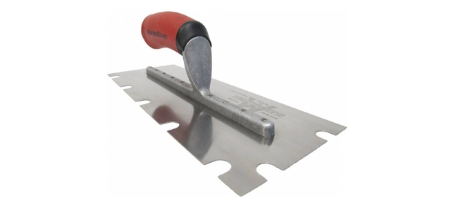 Llana dentada 11x4-1/2'' acero inox.